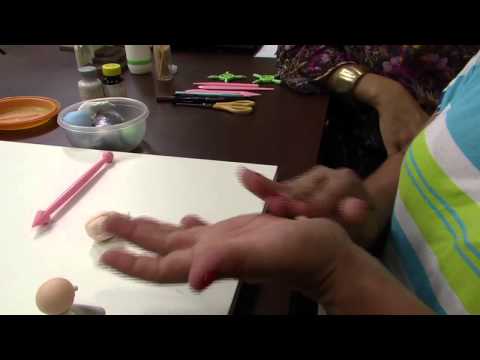 Mulher.com 05/02/2014  - Mini Capelinha em MDF e Biscuit - Ricarda Santos (Bloco 1/2)