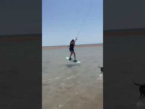 How to NOT start your Kitesurfing session! 😱🤣