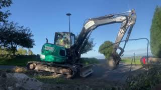 Midi pelle Eurocomach Es 85 Zt with 3 buckets | Image 4 - Machineryline