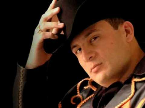 Valentin Elizalde y Mario Quintero - La Tambora va a Sonar