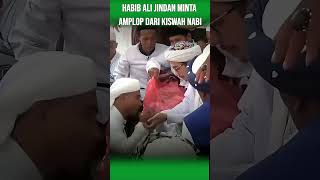 Download lagu Habib Ali Jindan Meraup Uang Amplop Dari KISWAH PALSU NABI #habib #baalawi mp3 Download lagu Habib Ali Jindan Meraup Uang Amplop Dari KISWAH PALSU NABI #habib #baalawi mp3