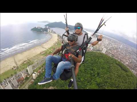 Ivanildo Voando de Parapente - Morro do Voturuá - São Vicente/SP