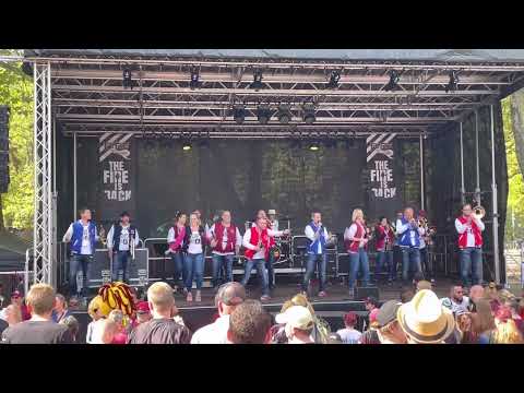 Rhein Fire Power Party mit den Swinging Funfares. Der Abend vor dem Morgen danach. 4.9.2022