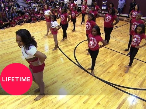 Bring It!: Atlanta DD4L Tour Stand Battle: Sunjai vs. Camryn Round 1 (S1, E22) | Lifetime