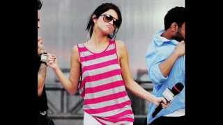 selena gomez - summer's not hot