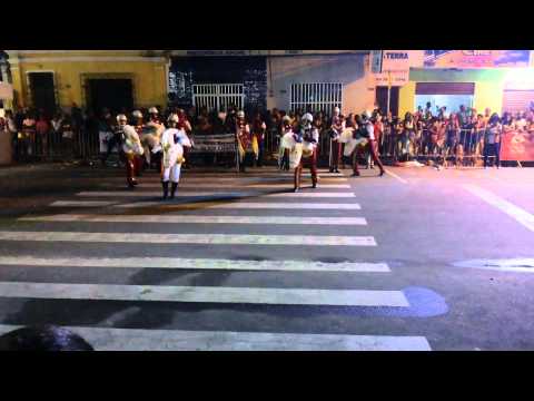 Pelotão coreográfico B M Dragões da Bahia