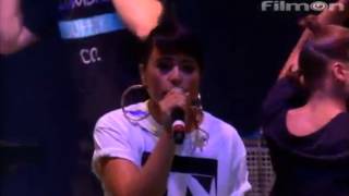 Katy B feat. Jessie Ware - Aaliyah (Live at V Festival 2013) [Part]