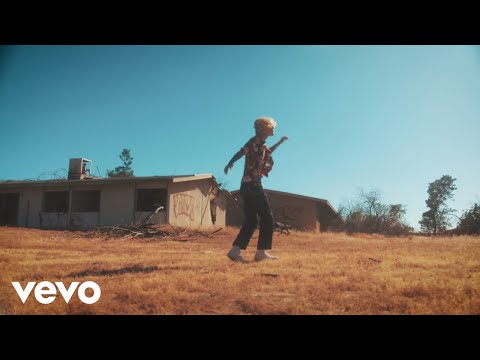 Video thumbnail for Bad Dream