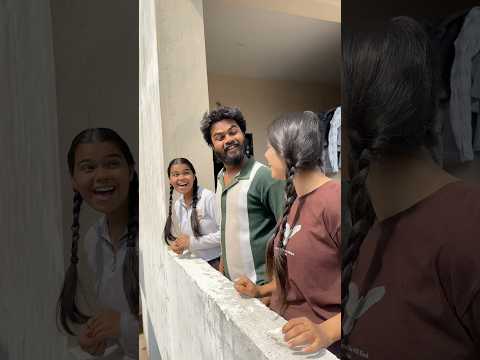 Magic 🪄  #childhoodmemories #friends #relatable #magictrick #dosti #cycle #party