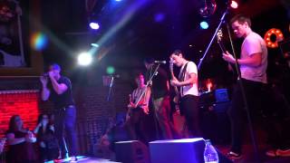 Inhuman Company/RLB? - Apple Shampoo