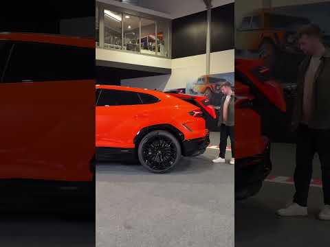 2025 #Lamborghini #Urus SE! 😨 Would you take it? 🧡