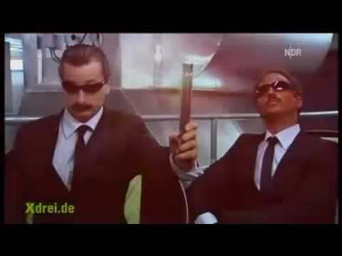 Extra 3 - Men in Black