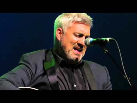 Video Hold On To Your Love de Taylor Hicks