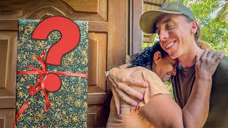Buying a BIG Gift for a Local Family in Sri Lanka