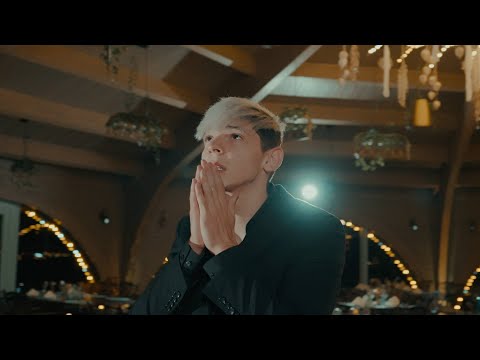 Antonio Pican - Supereroi (Official Video)