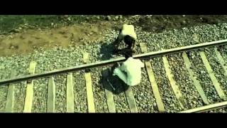 Ajay Devgn Smuggling Goods Across Railway Tracks -