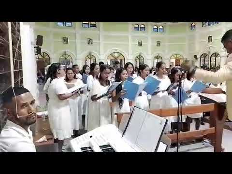 Musica Ofertorio "KARAN SANTO" Coro FOSCA SANTER OSSU🎼🤍 Paroquia Maria Auxiliadora Comoro, 17/4/2025