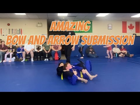AMAZING BOW AND ARROW SUBMISSION! Davi Fonseca hits this amazing submission in his first fight 