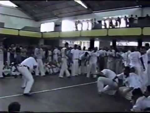 BATIZADO DA ASSOC.DE CAPOEIRA NEGRINHOS DE SINHÁ VII,NO TAMOIO F.C.