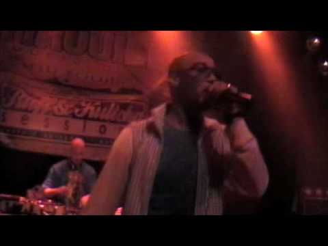 FIGHTA SOUND & MAD KILLA @ L'ANTIROUILLE