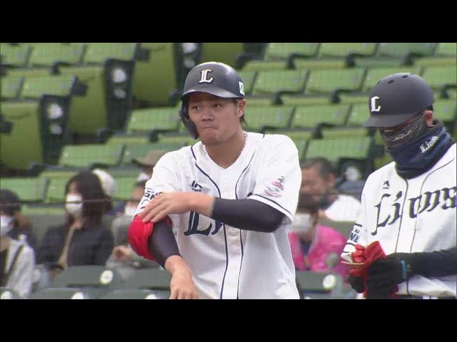 【ファーム】チャンスで結果を残す!! ライオンズ・高木渉 逆転の2点タイムリーヒット!! 2022年4月30日  埼玉西武ライオンズ 対 東京ヤクルトスワローズ