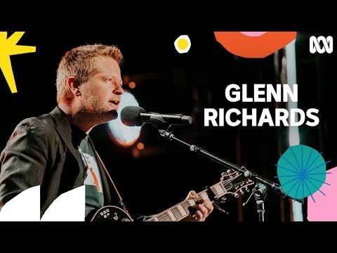 One Crowded Hour - Glenn Richards | New Year's Eve 2019