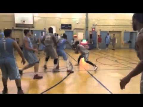 Russ Smith Scores 52 at Hoops in the Sun