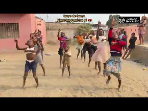 Grupo de dança Gospel Ninguém Caminha Só 🇦🇴 Coreografia completa/ Melhor Amigo @nairnanyofficial 