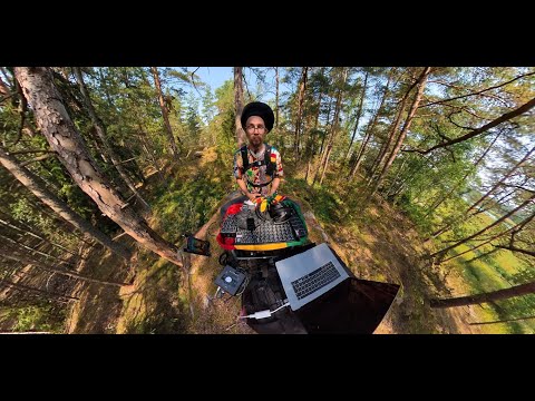 Fi Di Kingdom - Kibir La Amlak ft. Ma1co1m [Live Dub Sessions]