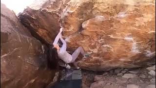 Video thumbnail de Face Plate, V6. Red Rocks