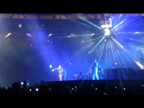 U2 en Argentina - With or Without You (02-04-11)