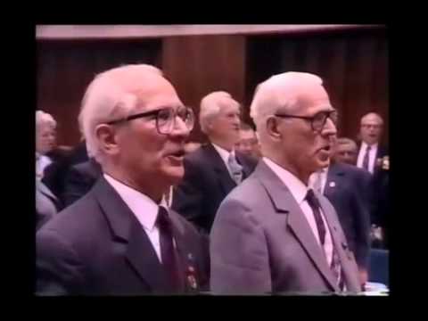 Auferstanden Aus Ruinen DDR Hymne 40 Jahre DDR & The Internationale
