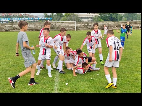 Voždovac 11 - Crnokosa 11              02.06.2023.