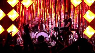 Matt &amp; Kim - It&#39;s a Fact (Printed Stained) &amp; 5K (Live @ The Westcott Theater - 9/15/2010)