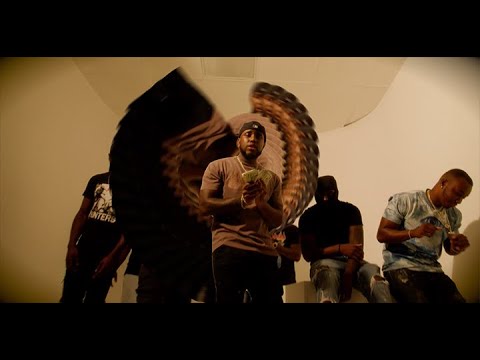 KM KASH - FLEX (SHOT BY @VINTAGEMODERN)