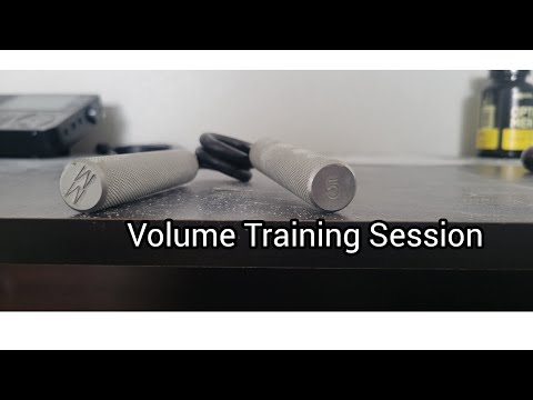 Journey to the CoC 3.5 - Volume Gripper Training To Rest Tendons - Brutal Grip Strength Training