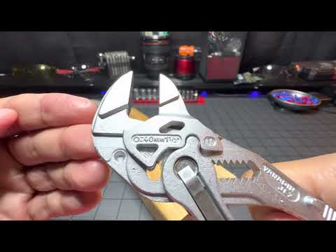 KNIPEX 7in PLIERS WRENCH CHROME 86 03 180 and PLASTIC JAWS 86 09 180 V01