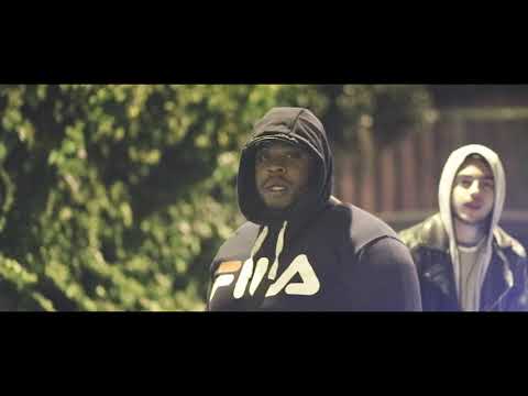B425C - J'parle pas  (Directed by @8o8am)