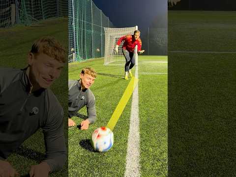 Jak PŘESNÝ je NEJVYŠŠÍ Brankář na Světě? 😳⚽️