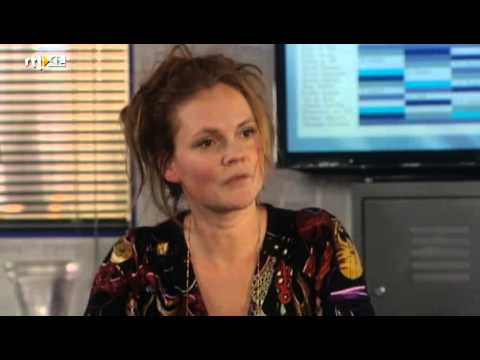 Laura Esra 1x26 part 2 (english subs)