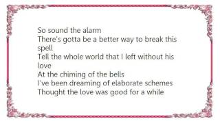 Chasing Victory - Unrequited Love Lyrics