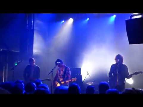 Cloud Nothings - Things Are Right With You (Live @ Petit Bain)