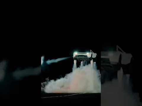 TESLA presenta el nuevo ROADSTER, equipado con PROPULSORES #shorts