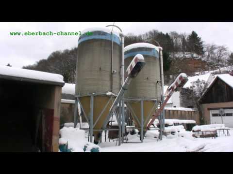 Schneemassen in Eberbach machen Probleme 02.02.2010