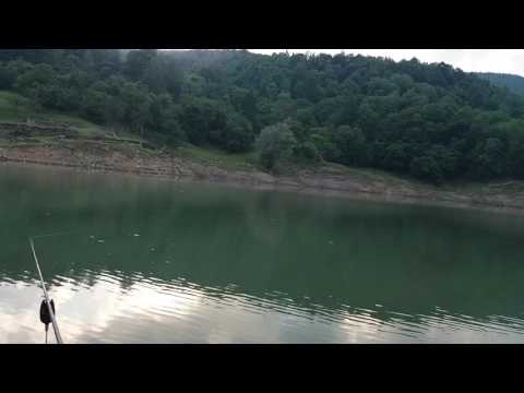 Pescuit la Barajul Măneciu