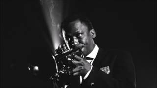Moon Dreams - Miles Davis (1950)