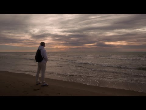 The Popes love letters - The Young Pope - Season 1 Episode 9