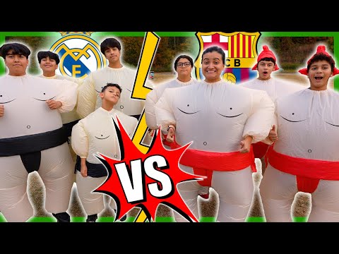 JUEGO DE FUTBOL PERO DISFRASADOS DE SUMO