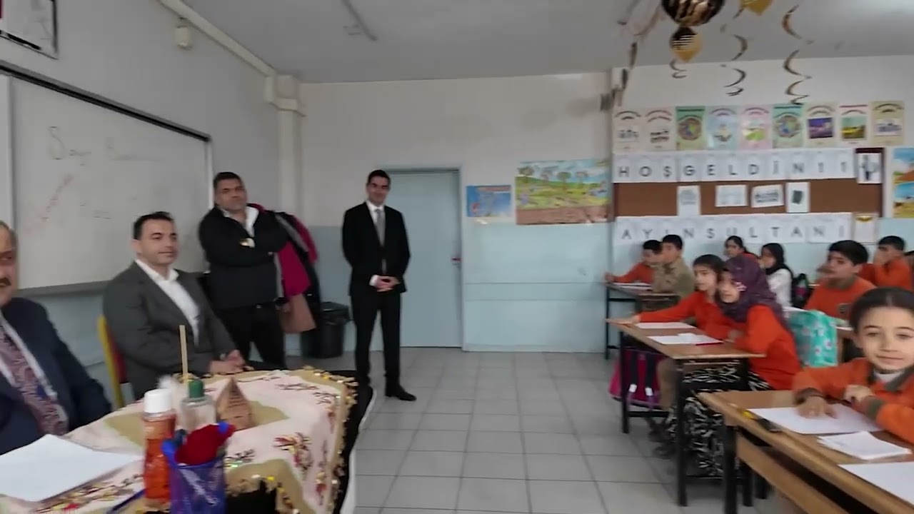 BAŞKAN GÜLPINAR, “HİKAYEMDE KONUĞUM VAR” ETKİNLİĞİNDE ÖĞRENCİLERLE BULUŞTU