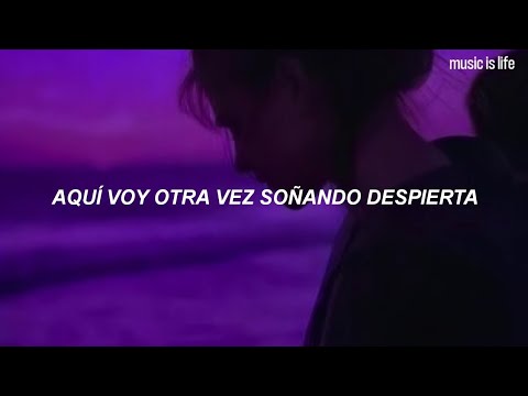 Victoria Justice - Only A Stranger | Español